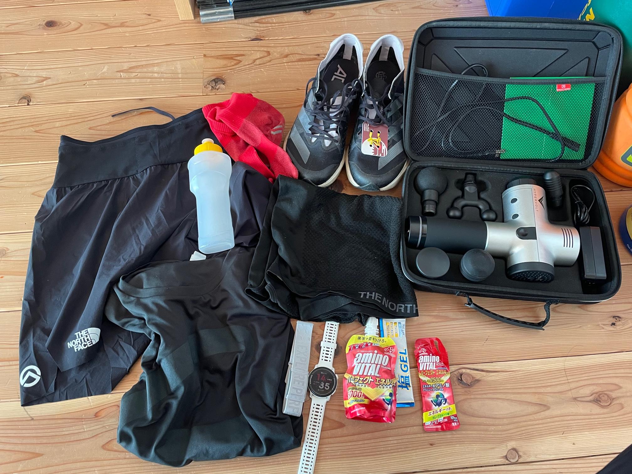 <b>今回の大会で使用した道具！<br><br>シューズ（ ADIZERO TAKUMI SEN 9）購入したばかりだが<br>ソールがだいぶやられてしまった！<br><br>購入検討！！</b>