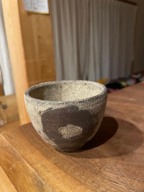 セレクトした１品はこれだ！！　激シブな陶器に惚れた！！<br>