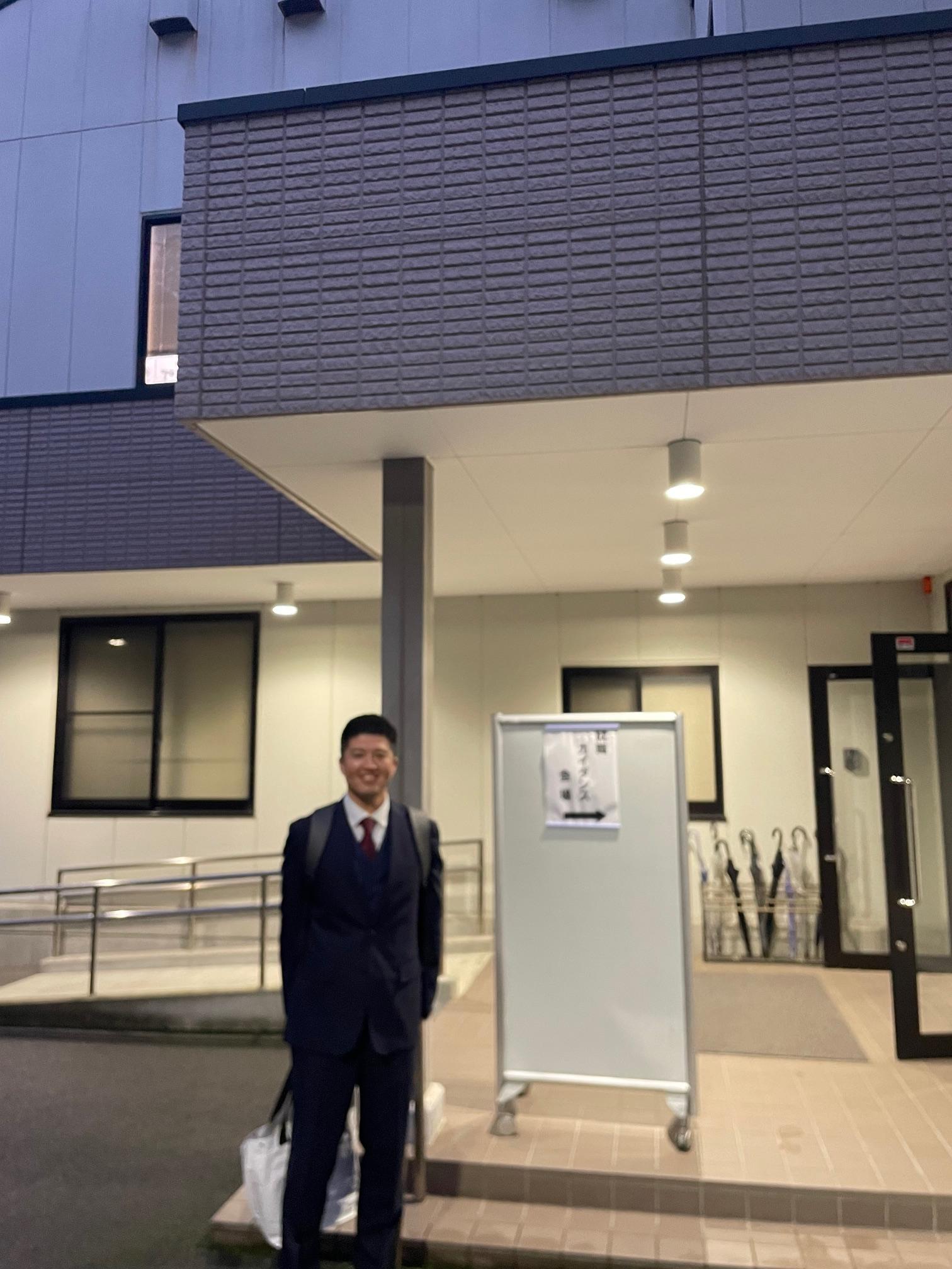 先日！<br>就職ガイダンスに参加してきました！<br><br>東海医療学園専門学校まで行ってきました。<br><br>鍼灸あん摩マッサージ指圧師を対象にやってきました。<br>