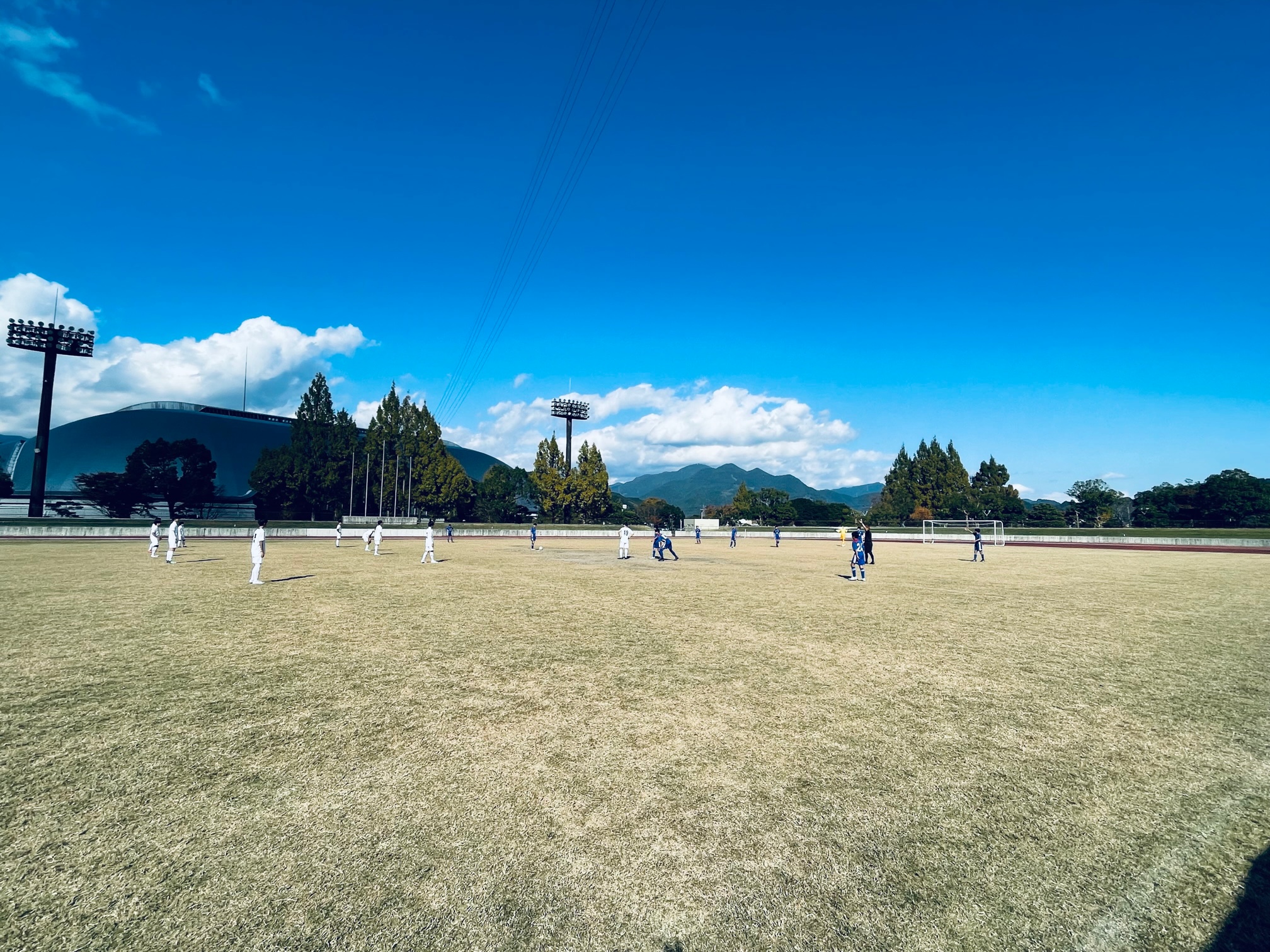 <span style='font-size:1.4em;'><b><span style='color:#0000ff;'>藤枝静清ＦＣ！</span>新人戦第1戦！<br>ＶＳ<span style='color:#ff0000;'>清水桜が丘ジュニアユース</span>！</b></span>